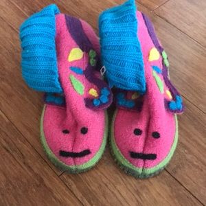 🦋 Garnet Hill Boiled Wool Butterfly Slippers 🦋